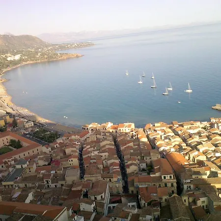 Pepito ベッド・アンド・ブレックファスト チェファル